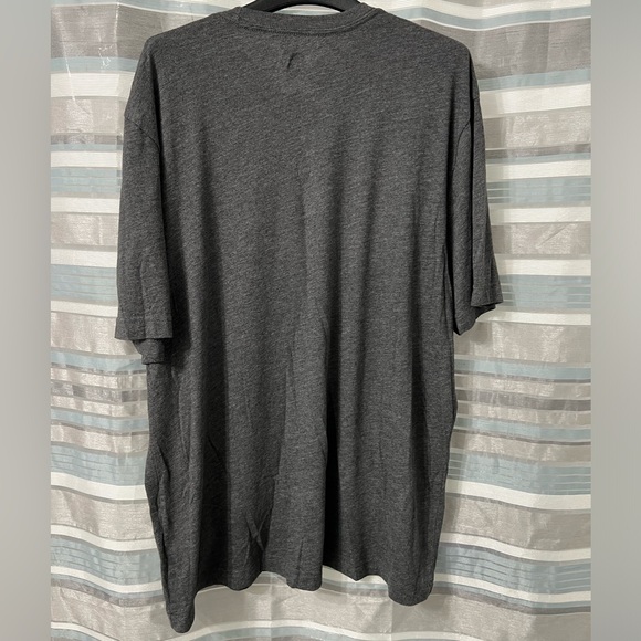 Chicago Cubs Baseball Gray T-Shirt - Picture 2 of 6